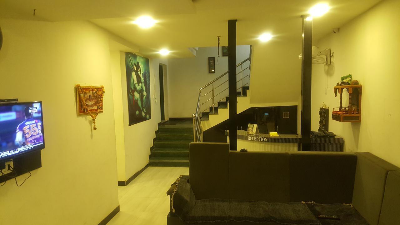 Hotel Kalajanki Ujjain Eksteriør bilde